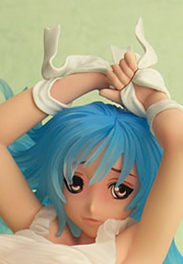 爆弹计划 ＃002 裸星 扉页插画女孩 Baby Blue