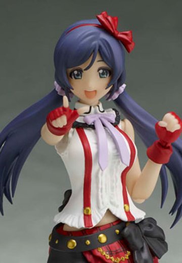 S.H.Figuarts 东条希（我们如今正在其中）