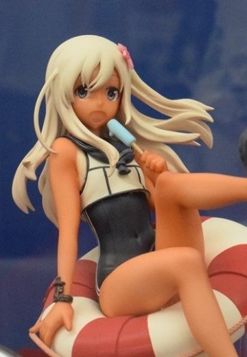 舰娘 吕500“休日”