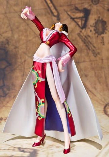 FiguartsZERO 海贼王 波雅・汉库克 Looking Down Upon ver. 