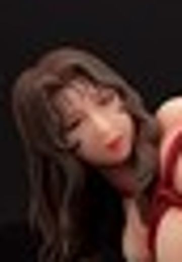 縄の食い込む女