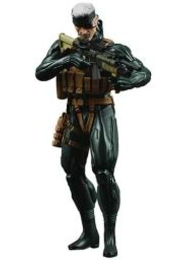 UltraDetailFigure メタ洛奇亚・ソリッド4・ガンズ・オブ・ザ・パトリオット 索利德・斯内克 Old ver.  | Hpoi手办维基