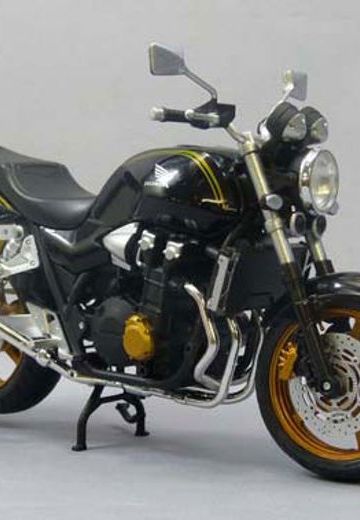 1/12 完成品バイク ホンダ CB1300 SUPER FOUR | Hpoi手办维基