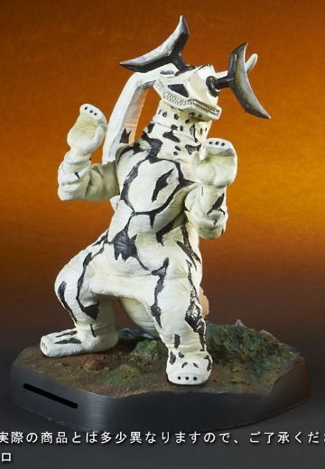 著名造型师× Q版拟真  硬币储蓄罐 艾雷王 | Hpoi手办维基