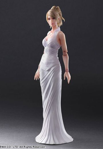 PlayArts改 最终幻想XV 露娜弗蕾娜·诺克斯·芙尔雷