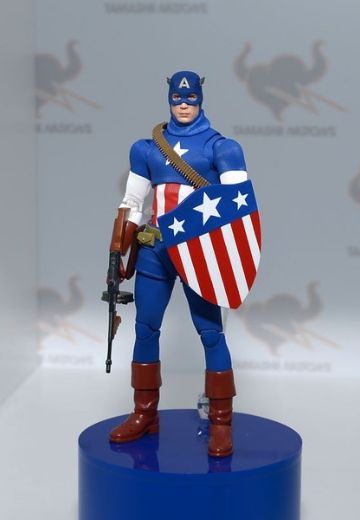 S.H.Figuarts 美国队长：复仇者先锋 美国队长 Army Mascot ver.  | Hpoi手办维基