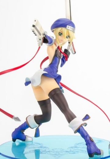 苍翼默示录：Calamity Trigger - Queen's Gate Spiral Chaos 	诺爱尔·梵米利昂