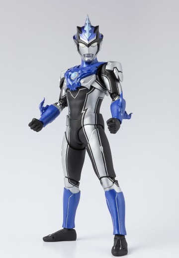 S.H.Figuarts 罗布奥特曼 布鲁奥特曼 跃水形态