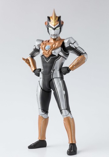 S.H.Figuarts 罗布奥特曼 布鲁奥特曼 大地形态