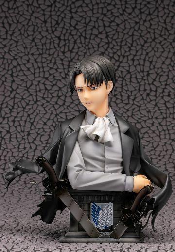 进击的巨人 利威尔 彩色版