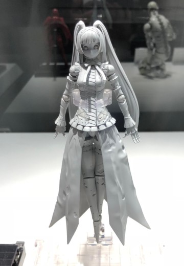 人形之国 泰坦尼娅