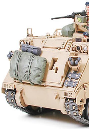 35265 1/35 美国 M113A2 沙漠装甲运输车