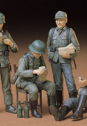 35129 1/35 德国 步兵・休息 套装 | Hpoi手办维基