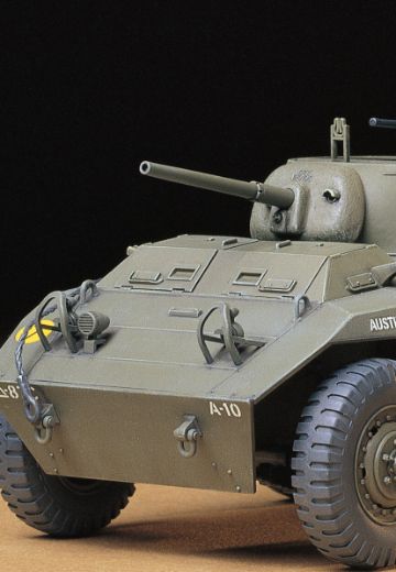 35228 1/3 美国 M8 灰狗 轻型装甲车