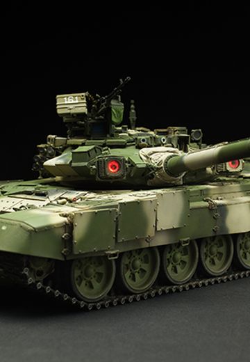 1/35 俄罗斯T-90主战坦克带TBS-86推土铲