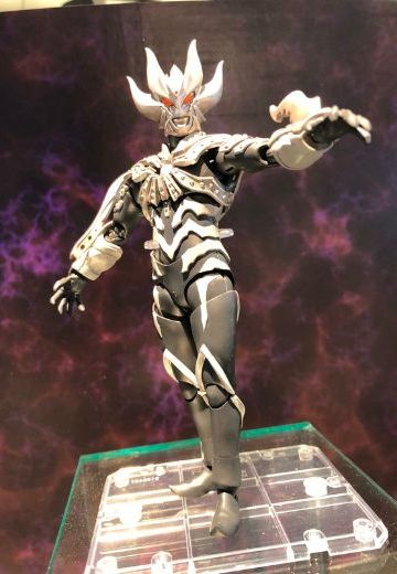 S.H.Figuarts 奥特银河格斗 新生代英雄 奥特黑暗杀手