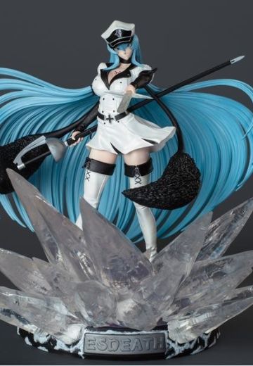 斩·赤红之瞳！艾斯德斯