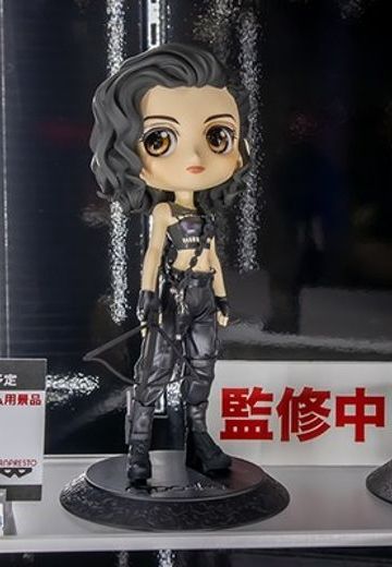 Q Posket 猛禽小队 女猎手