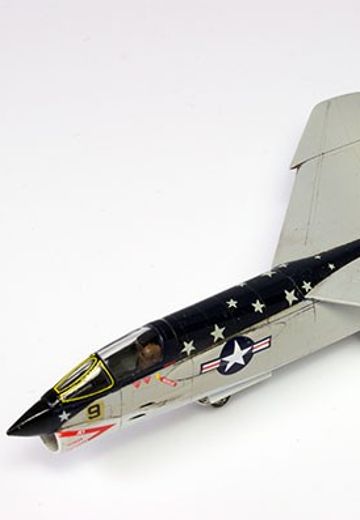 1/144 F-8K/C 十字军‘地狱天使 / NASA’(2机套装)  | Hpoi手办维基