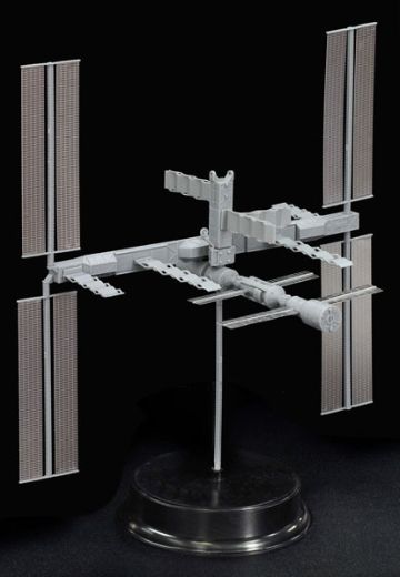 1/400 ISS 国际宇宙空间站 (2007年样式)  | Hpoi手办维基