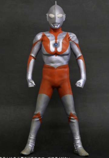 巨型系列 宇宙英雄·奥特曼 奥特曼(C型) 钢铁色Ver. | Hpoi手办维基