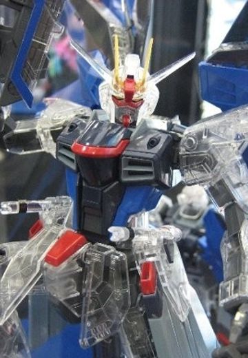 MG 机动战士高达SEED ZGMF-X10A自由高达 Clear color ver.