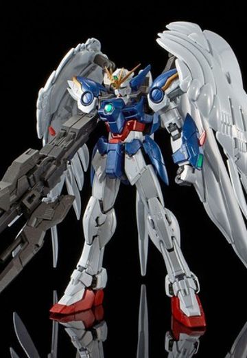 RG 新机动战记高达W: 无尽的华尔兹 XXXG-00W0 飞翼零式高达（EW版） Titanium Finish 