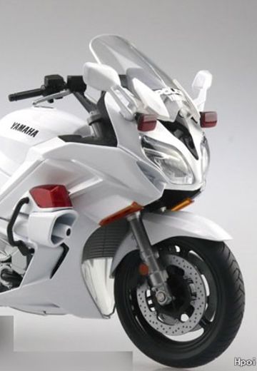 1/12 完成品摩托 YAMAHA FJR1300P 白色涂装 (警视厅)
