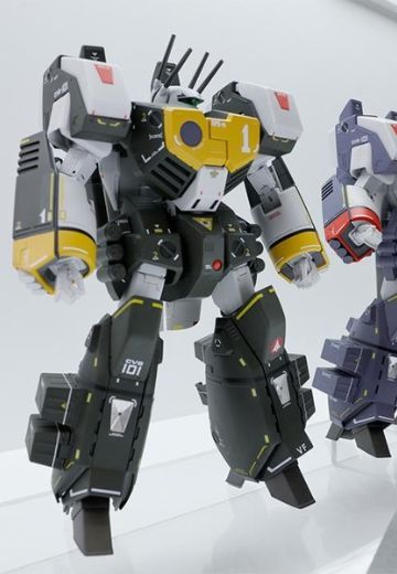 DX 超合金 超时空要塞 VF-1S装甲Valkyrie 罗伊·福克用