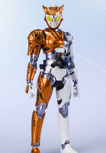 S.H.Figuarts 假面骑士：零一 假面骑士瓦尔基里 疾驰猎豹 | Hpoi手办维基
