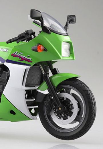 1/12 完成品摩托车 川崎 GPZ900R 柠檬绿