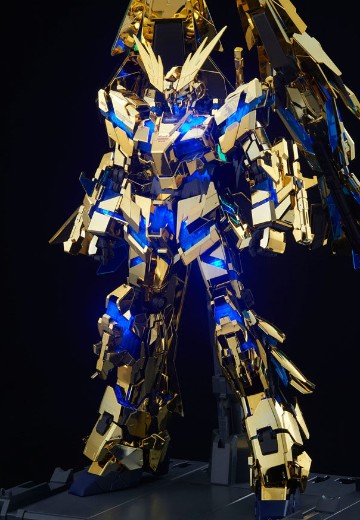 PG  机动战士高达独角兽(UC): 七十二分之一 RX-0 独角兽高达3号机 凤凰/菲尼克斯