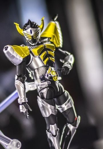 S.H.Figuarts 舞台『假面骑士斩月』 -铠武外伝- 假面骑士原型巴隆 香蕉武装 | Hpoi手办维基