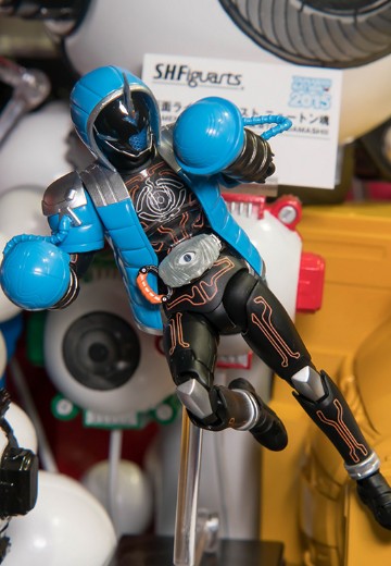 S.H.Figuarts  假面骑士灵骑 牛顿魂 | Hpoi手办维基