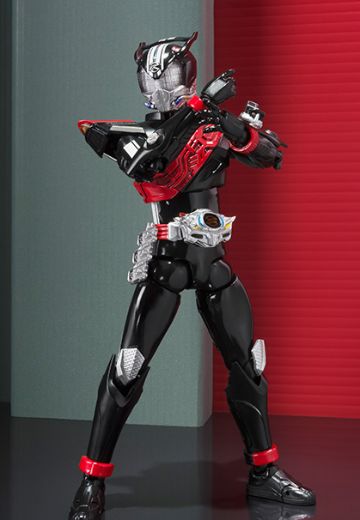 S.H.Figuarts 假面骑士联手出击 灵骑与驰骑 超级电影大战 创世纪 假面骑士零式驰骑