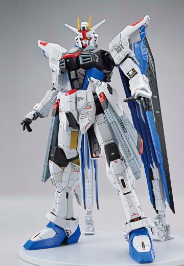 FULLMECHANICS 1/100 高达基地限定 自由高达 Ver.GCP