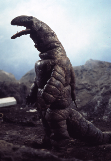 地底怪兽 泰通（暂译）