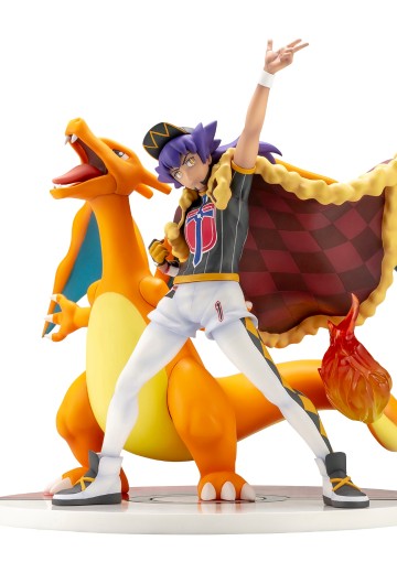 宝可梦中心原创手办 宝可梦 剑/盾 丹帝 与 喷火龙