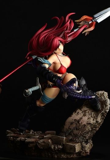 妖精的尾巴 艾尔莎・史卡雷特 骑士 异色版：黑铠： | Hpoi手办维基