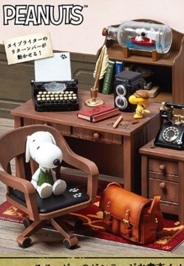 花生漫画  史努比的复古写作室