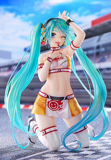 初音未来 GT计划 赛车未来 2010 原画师：矢吹健太朗