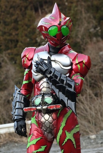 假面骑士亚马逊阿尔法