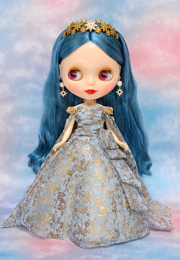 Blythe Juno Estella