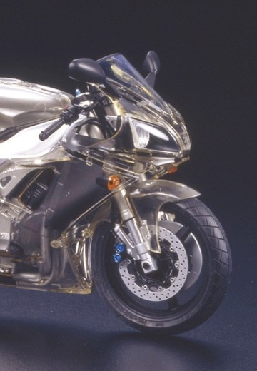 1/12 摩托车系列 No.85  YAMAHA YZF-R1 Taira Racing 透明版