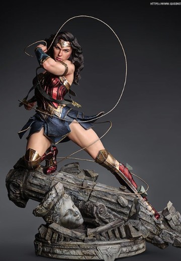 DC系列 DC漫画 神奇女侠 全身像 | Hpoi手办维基