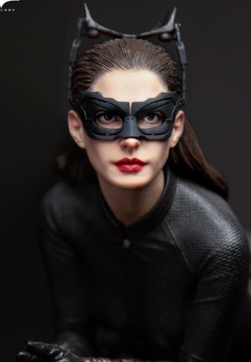 蝙蝠侠：黑暗骑士崛起 猫女 1/6 全身像 | Hpoi手办维基