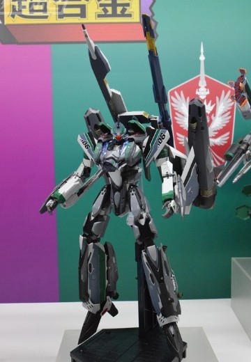 DX超合金 超时空要塞系列 VF-31AX 卡伊洛斯 进阶型 (伯格·康瓦尔特机) 对应超级配件套装 | Hpoi手办维基