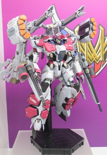 DX超合金 超时空要塞系列 VF-31AX  卡伊洛斯 进阶型 （米拉吉·法莉娜·吉纳斯专用机）对应武装配件套装 | Hpoi手办维基