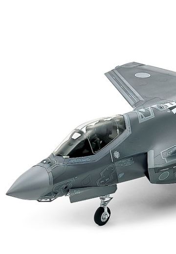 61124 杰作机系列 No.124 洛克希德马丁 F-35A 闪电Ⅱ | Hpoi手办维基