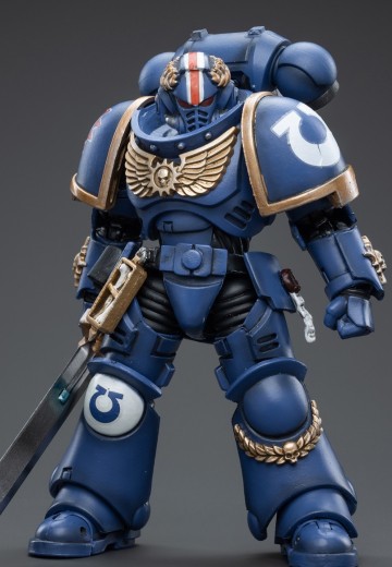 战锤40000 极限战士 手持动力剑的原铸副官 阿加兰斯